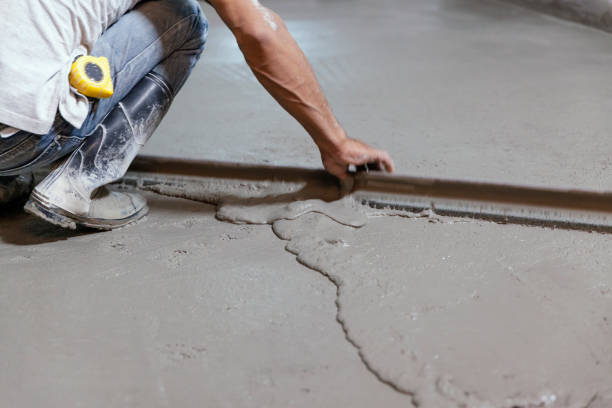 Best Concrete Driveway Installation  in Leo Cedarville, IN
